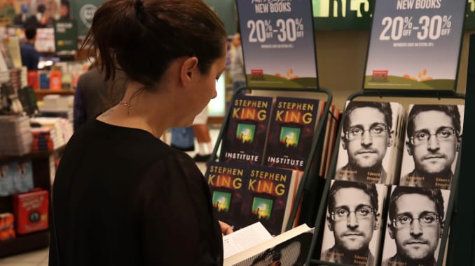 Snowden: US Seizing My Book Revenue is 'Good for Bitcoin' Snowden: US Seizing My Book Revenue is 'Good for Bitcoin'