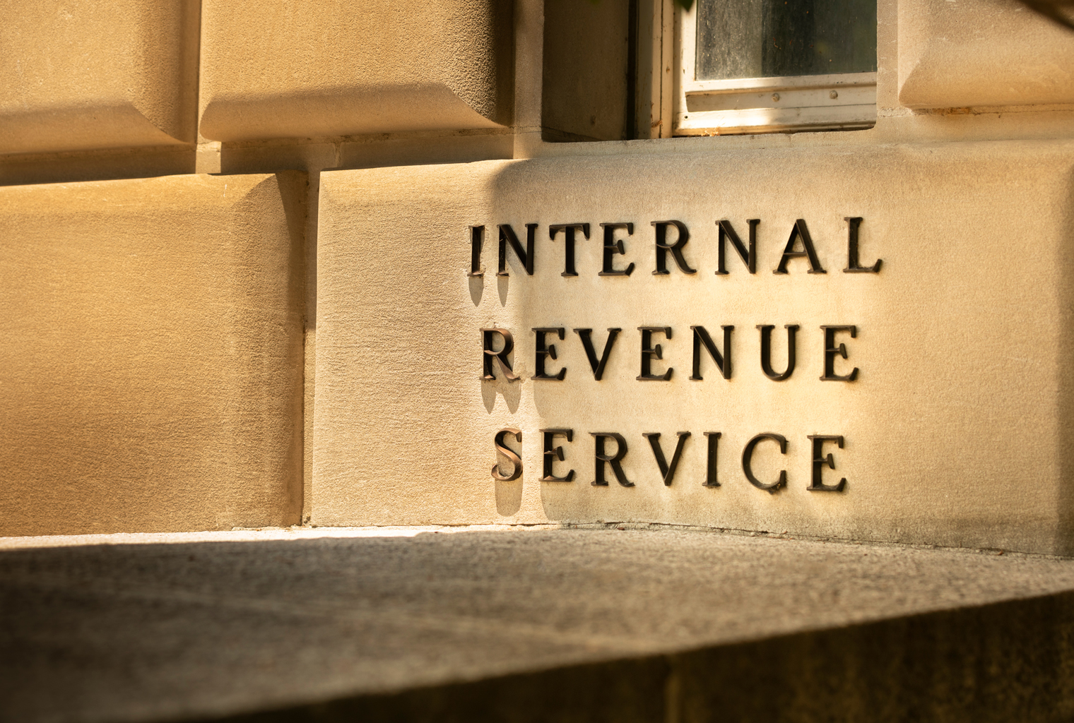 US Judge Denies Customer's Plea to Quash IRS Bitstamp Inquiry