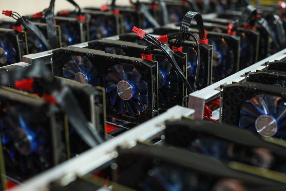 US Regulator Fines and Suspends Former Banker for Mining Bitcoin
