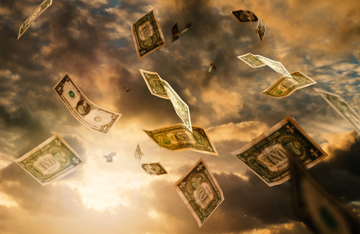 Top Analyst Thinks Ripple's XRP Will Retest $0.12 Lows: Here's Why