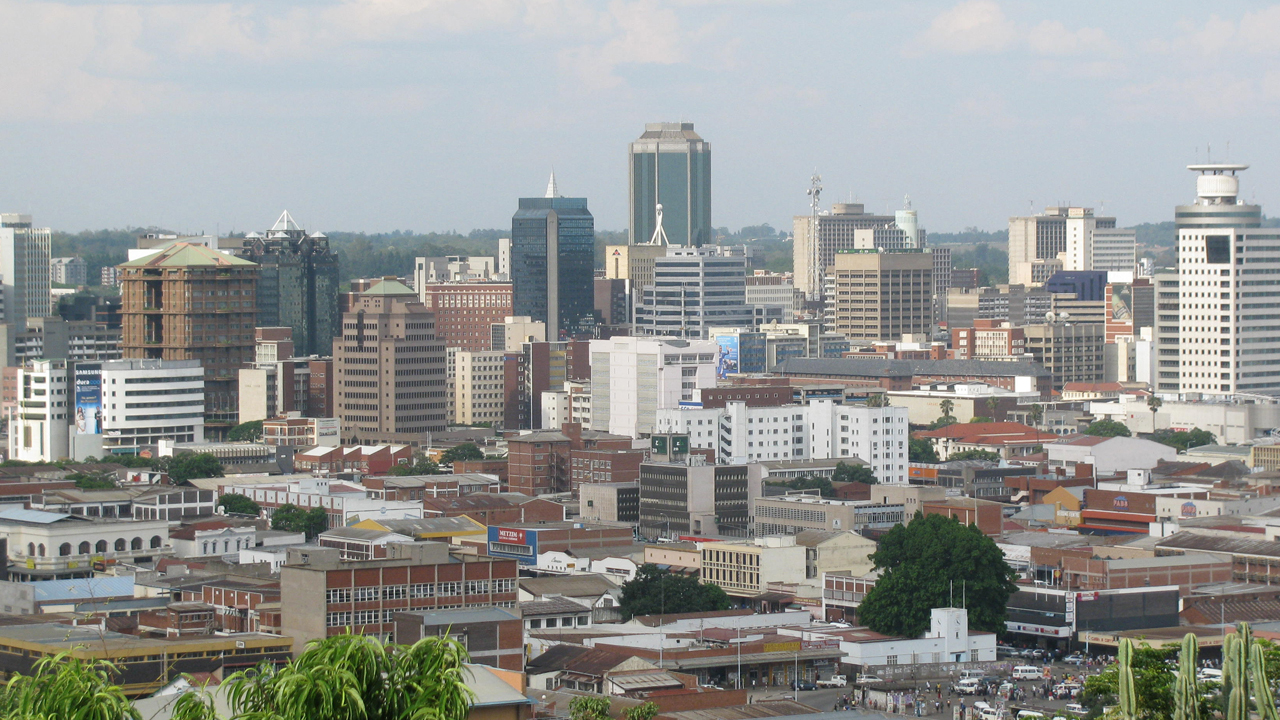Zimbabwe’s Mobile Money on Life Support as Central Bank Tightens Screws: Restrictions to Affect P2P Bitcoin Trading