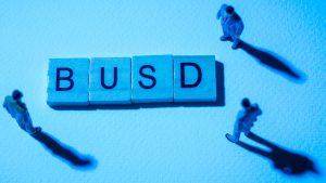 BUSD Stablecoin Drops from Top 10 Crypto Assets Amid Significant Decrease in Dominance