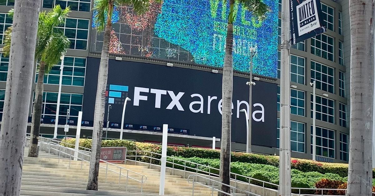 New York Stock Exchange with banner flagging ProShares Bitcoin Strategy ETF on the day it started trading.